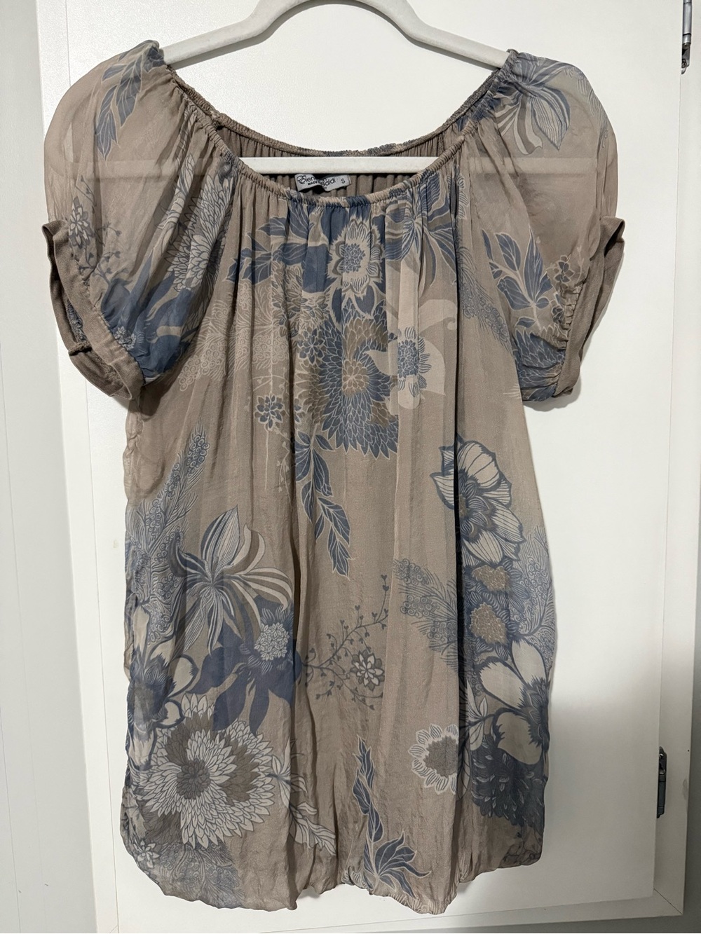 Elena Baldi Silk Boho Floral Peasant Top in Taupe and Slate Blue Small